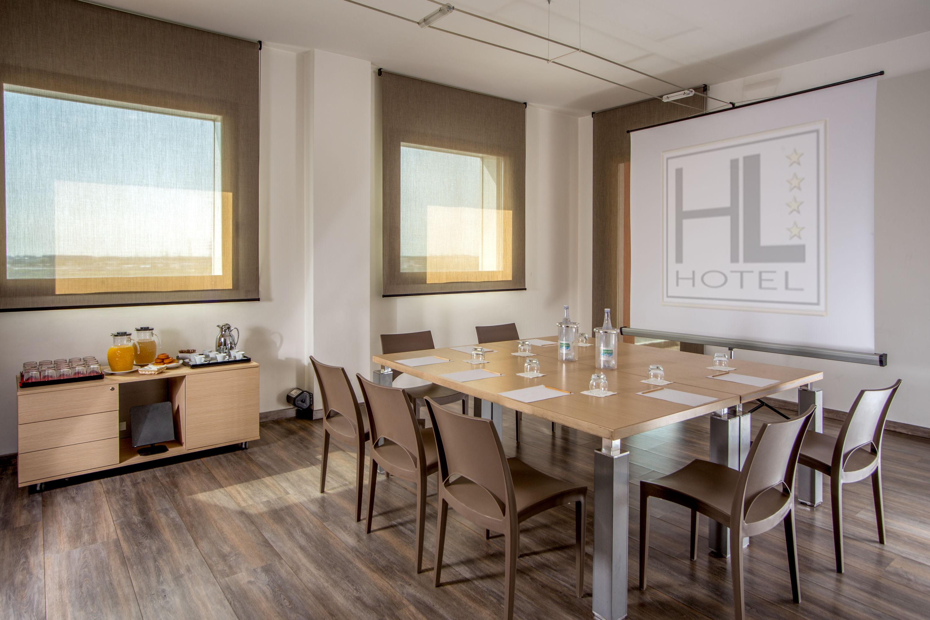 Phi Hotel Milano Baranzate Esterno foto