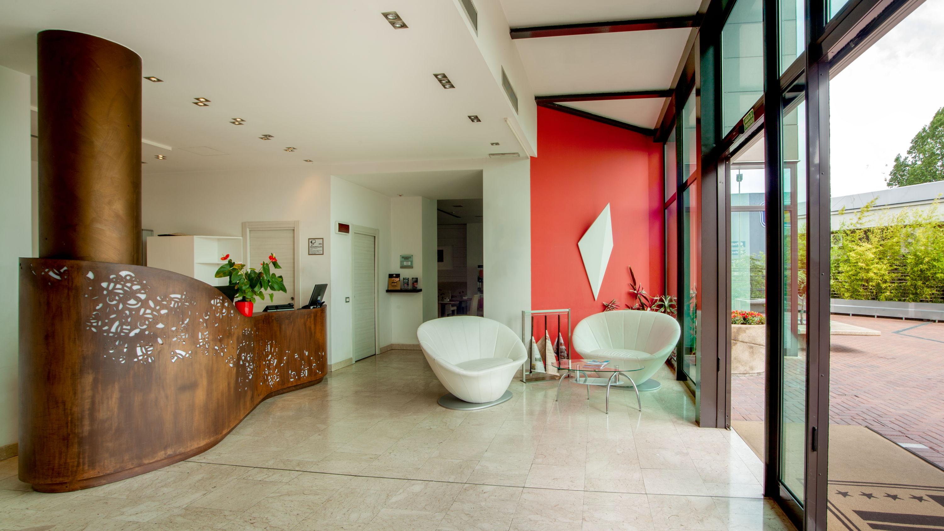 Phi Hotel Milano Baranzate Esterno foto