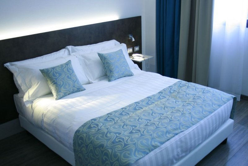 Phi Hotel Milano Baranzate Esterno foto