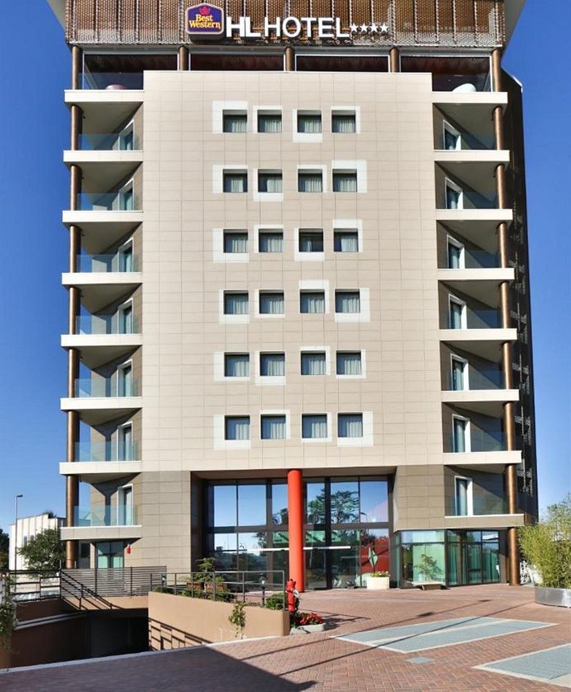 Phi Hotel Milano Baranzate Esterno foto